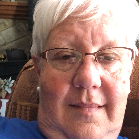 Meet your Posher, Paula - Picture 1 of 1